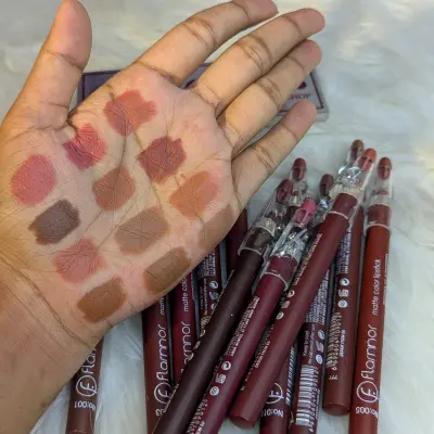 Flormar Rouge 12 Colors Wood Lip Pencil Set with Banners Cap secondary