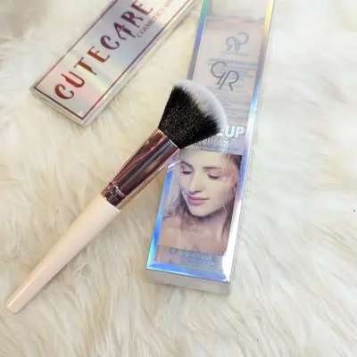 Golden Rose Nude Makeup Brush Flat