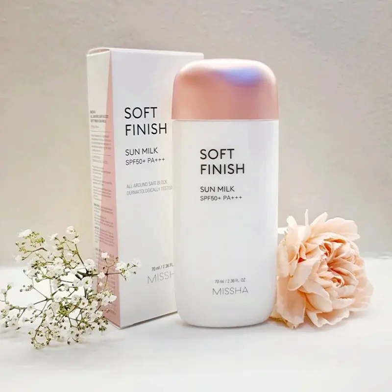 Missha Soft Finish Sun Milk SPF50+ PA+++ ( Buy 1 Sunscreen Get 1 Umbrella Free Offer )