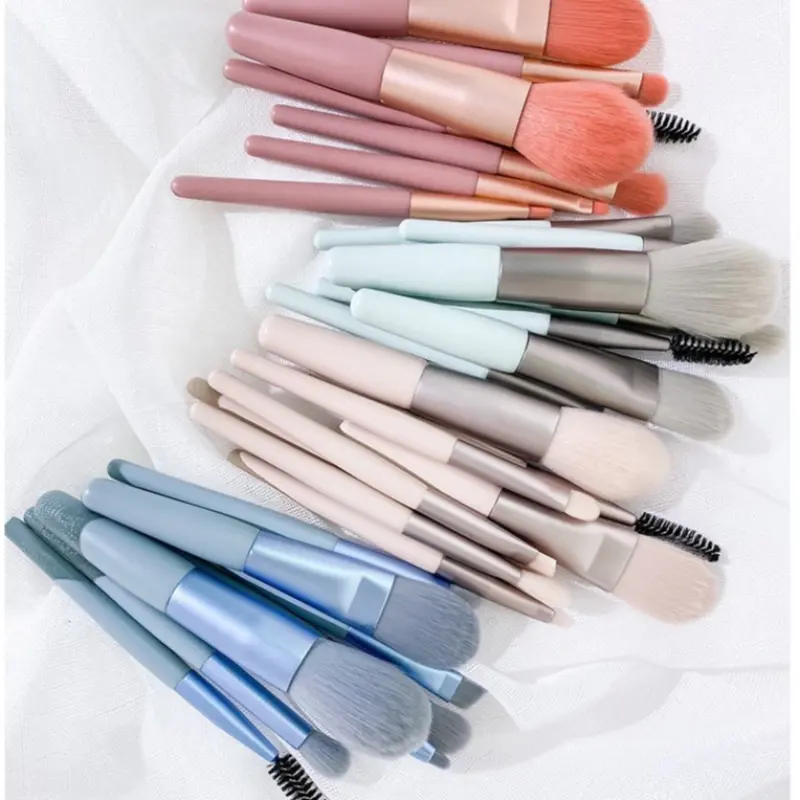 8 Pcs Cosmetics Foundation Blending Makeup Brush Set