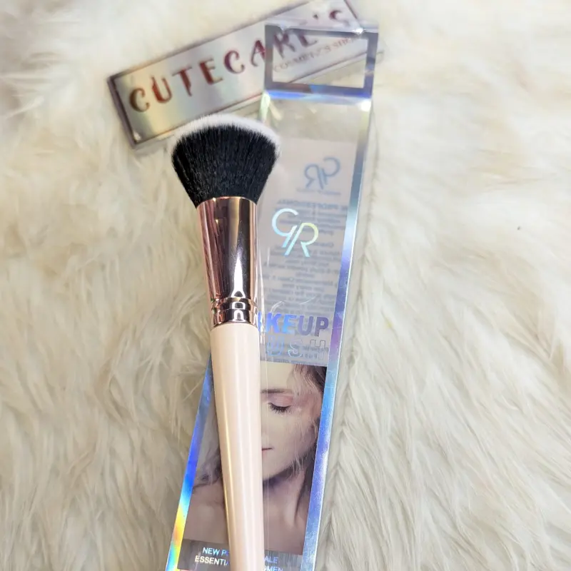 Golden Rose Nude Makeup Brush Flat